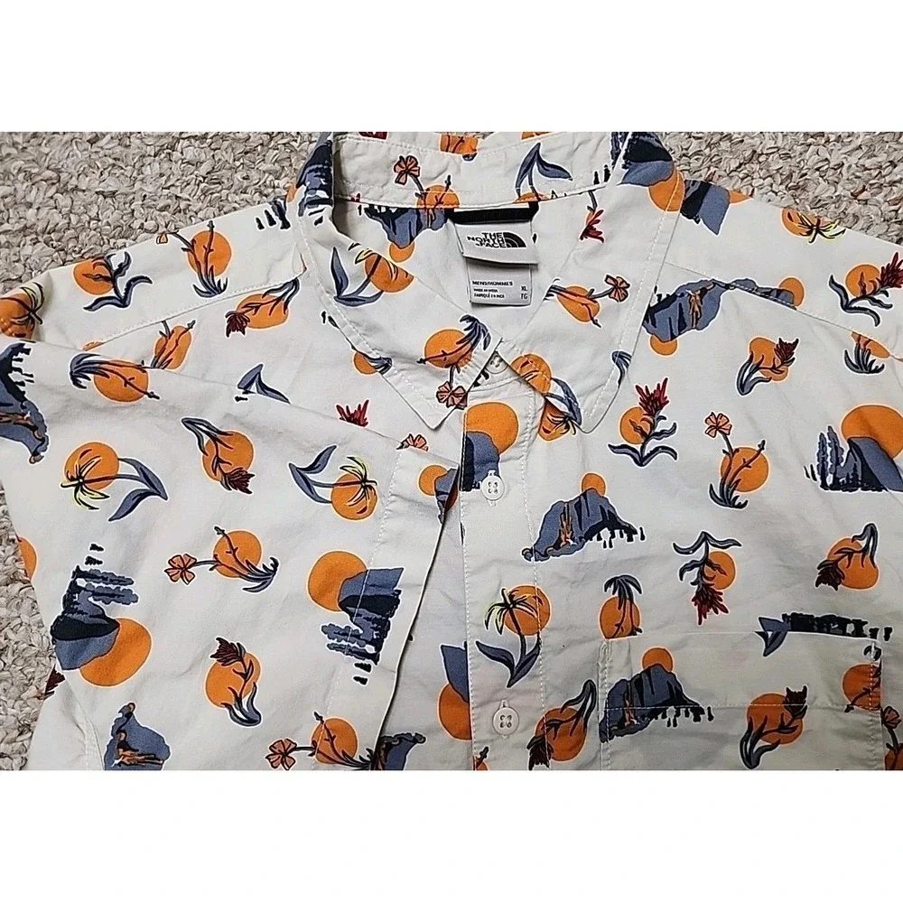 The North Face Button Up Shirt Floral Sun Mount Print Short Sleeve Mens XL India